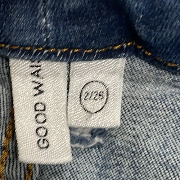 (Q1) GOOD AMERICAN jeans, size 2/26 - Picture 9 of 13